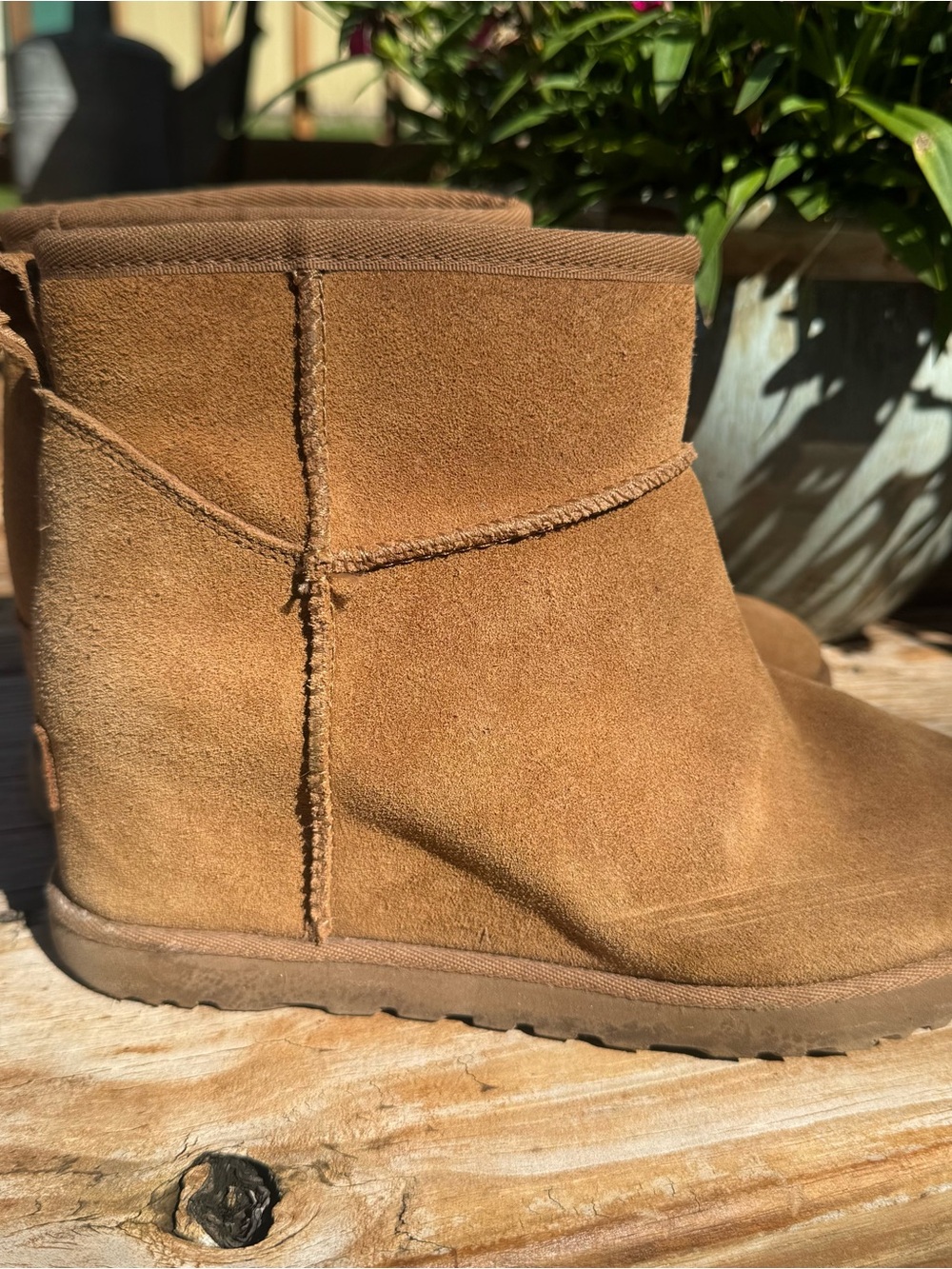 Woman’s Ugg Suede Ankle Boots in Chestnut Brown